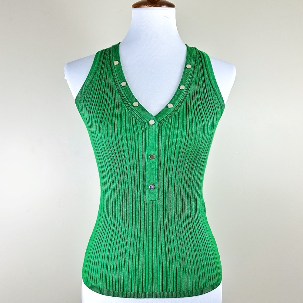 White House Black Market Ribbed V-Neck Tank Top XSmall Knit Sleeveless